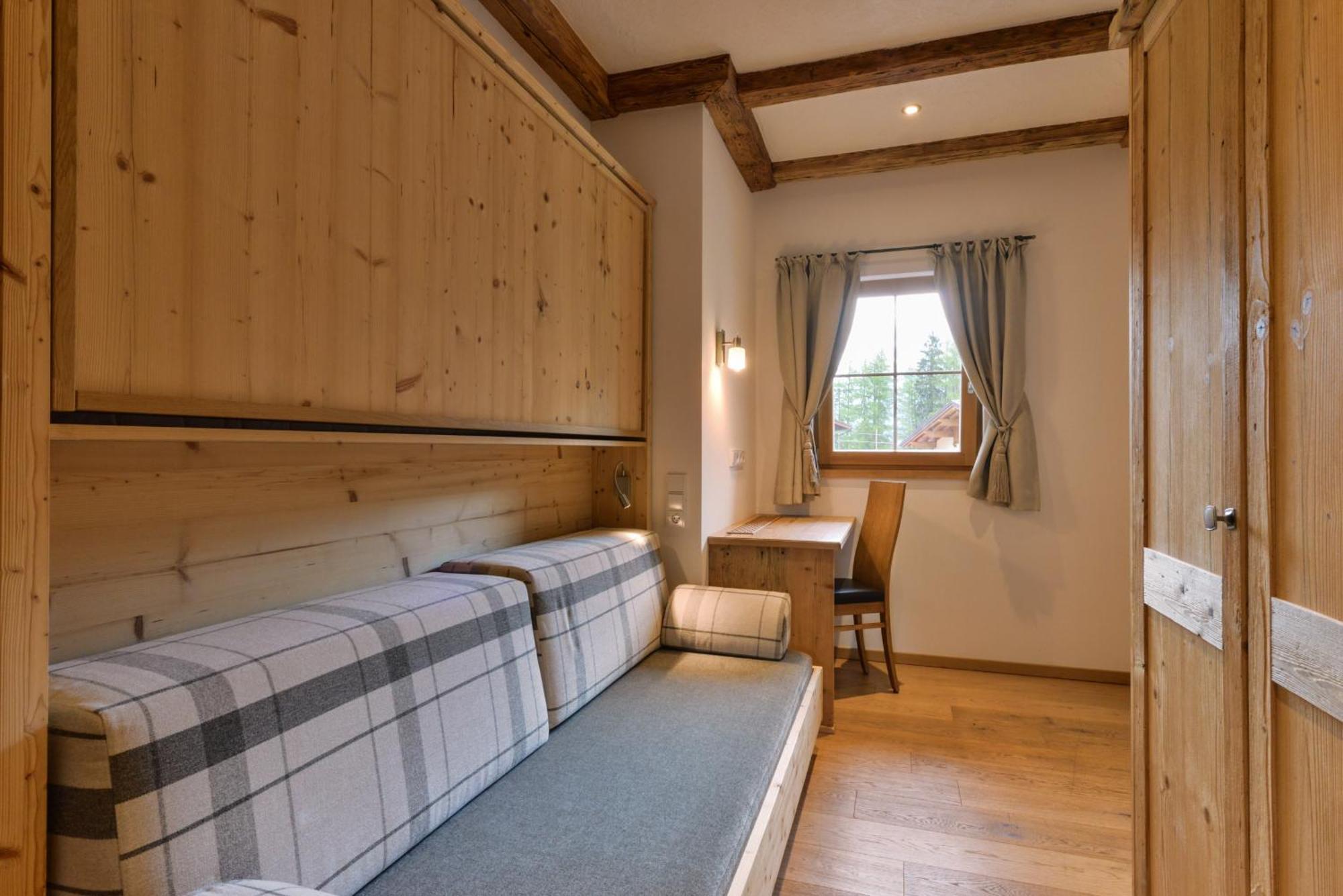 Chaletresort Lech * Holzgau
